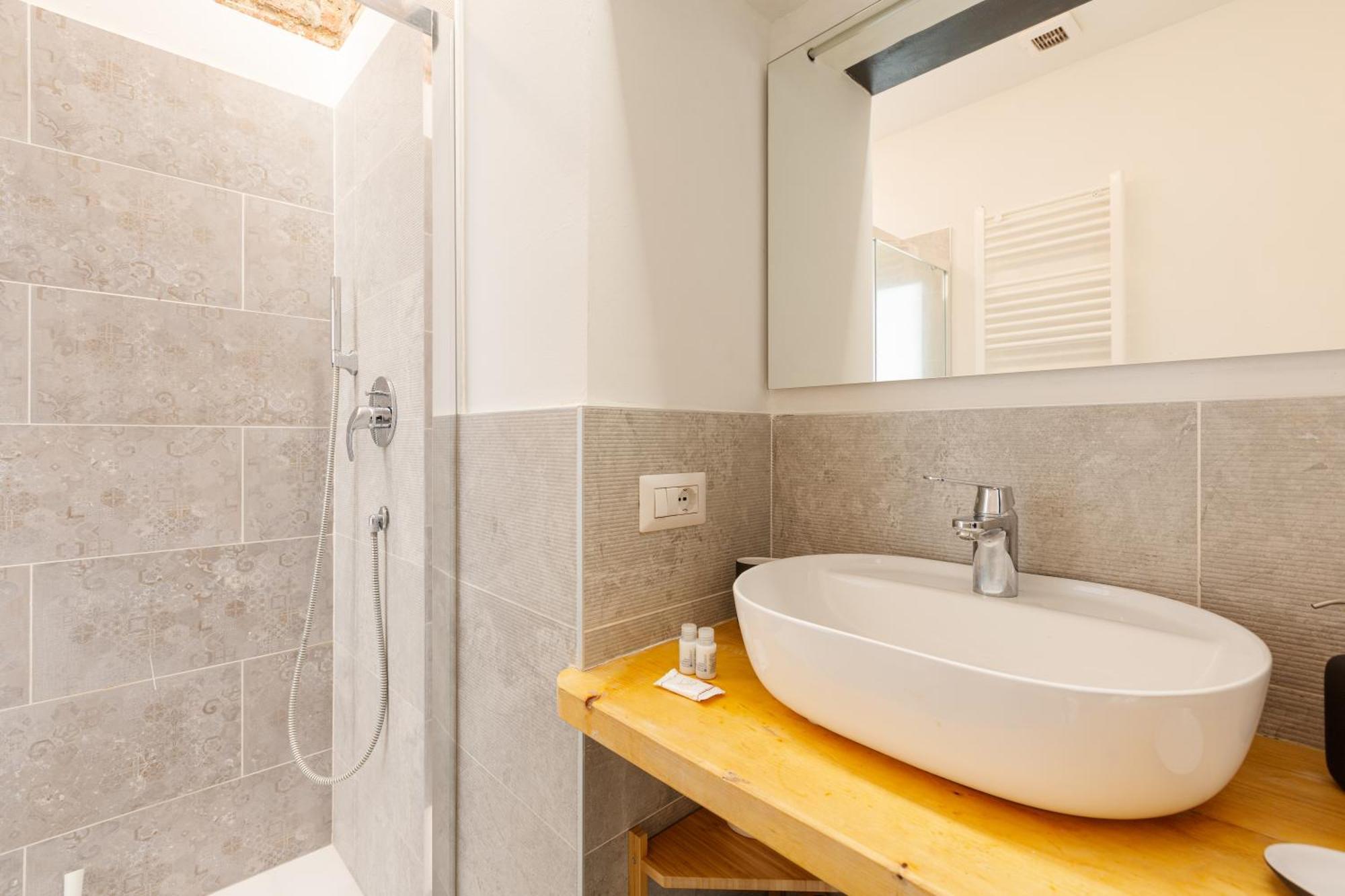 Bright Apartment -Pasteur M1 ミラノ エクステリア 写真